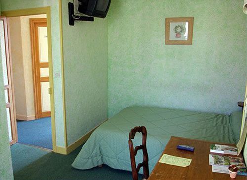 Logis- Hotel & Restaurant Le Montligeon La Chapelle-Montligeon